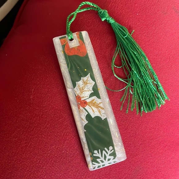 XMAS Handmade Festive Holiday Bookmark small white with green Strip - Picture 4 of 8